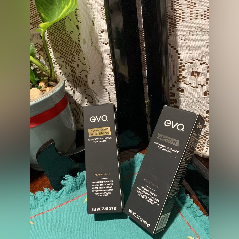 EVO AdvancedWhitening & Sensitive FluorideToothpaste 2Pack Mint 3.5oz AntiCavity